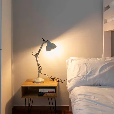 Elegantes Colores En El Puerto By *