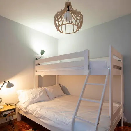 Elegantes Colores En El Puerto By Apartment Vigo